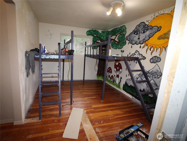 31 E Mox Chehalis Road, Mccleary, WA 98557