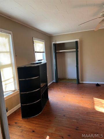 709 E Pine Street, Alexander City, AL 35010