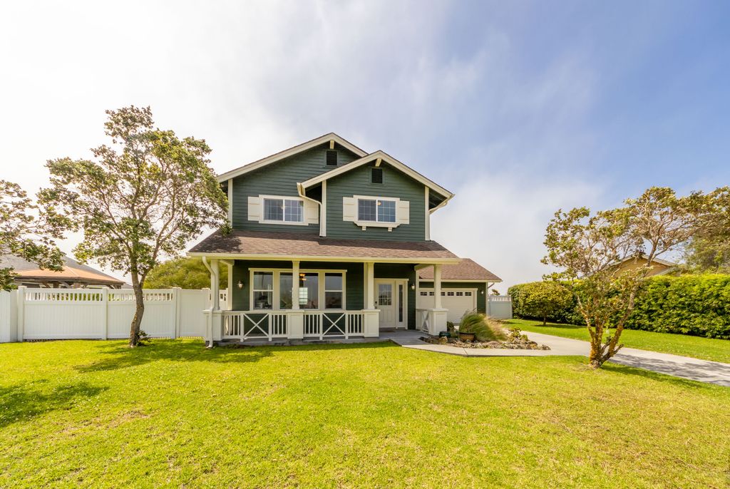 Image 1 of property listing at 67-1212 NOHOAINA PL, Kamuela, HI 96743