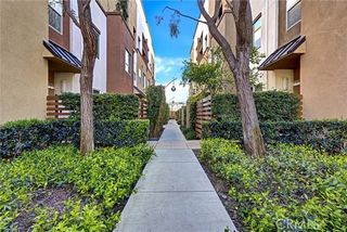 1568 W Artesia Square E, Gardena, CA 90248