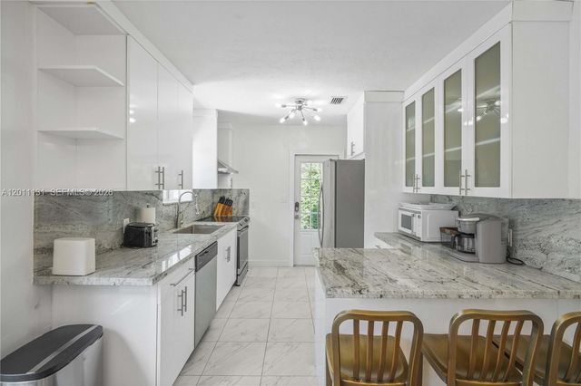 9500 N Miami Avenue, Miami Shores, FL 33150