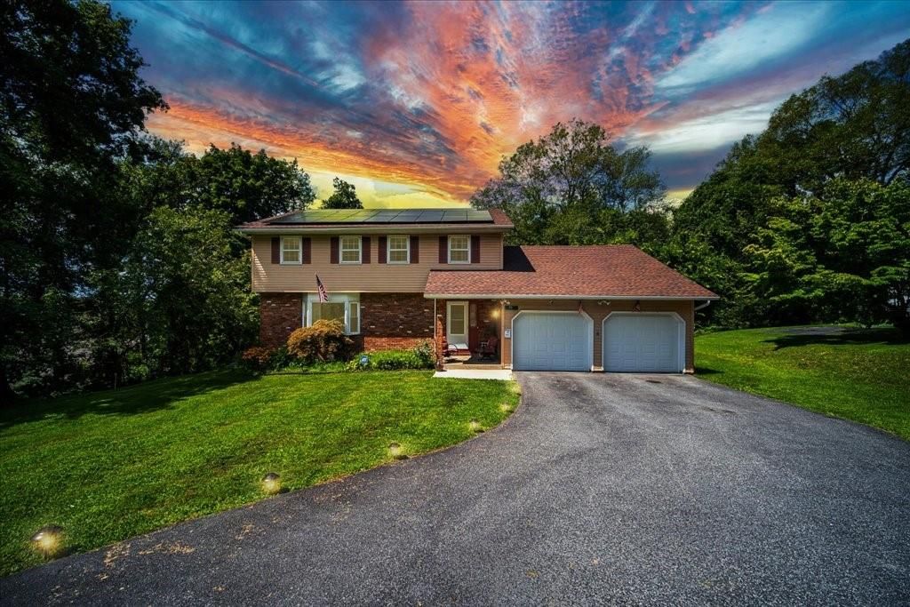 29 Hillview Drive, Poughkeepsie, NY 12603