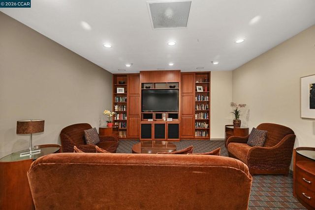 5855 Horton 710, Emeryville, CA 94608
