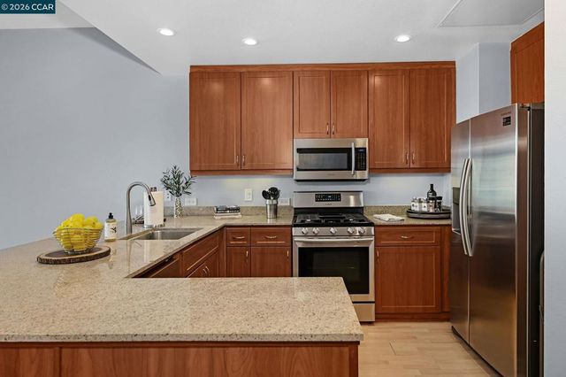 5855 Horton 710, Emeryville, CA 94608