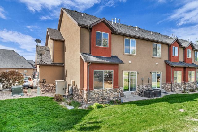902 W 260 S, Pleasant Grove, UT 84062