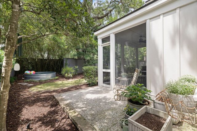 2417 Old Georgetown Road, Mount Pleasant, SC 29466