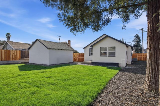 2521 East Ave, Turlock, CA 95380