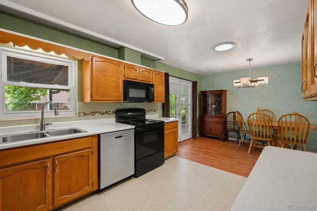 6797 Lee Street, Arvada, CO 80004