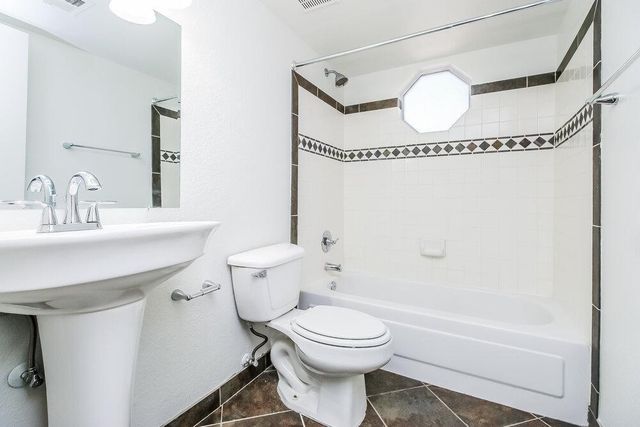 1717 E Geronimo Street, Chandler, AZ 85225