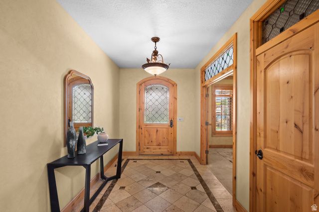 1448 E BELLA VIE CT, Murray, UT 84121