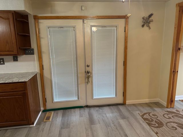 220 Leon Boulevard, Williamstown, KY 41097