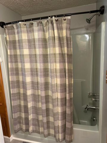 220 Leon Boulevard, Williamstown, KY 41097