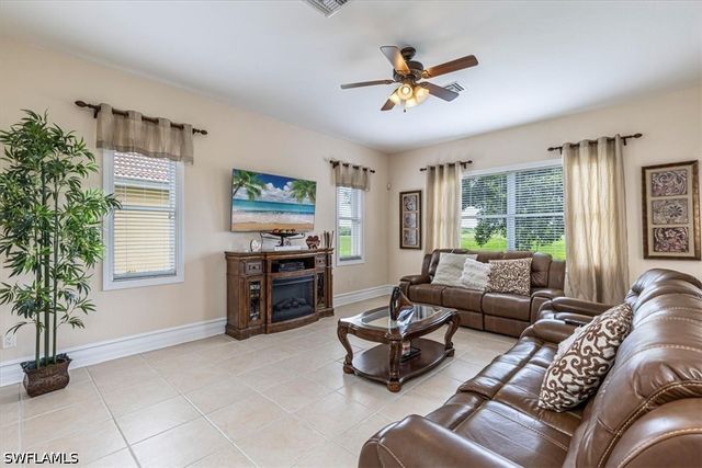 1966 Par DR, Naples, FL 34120