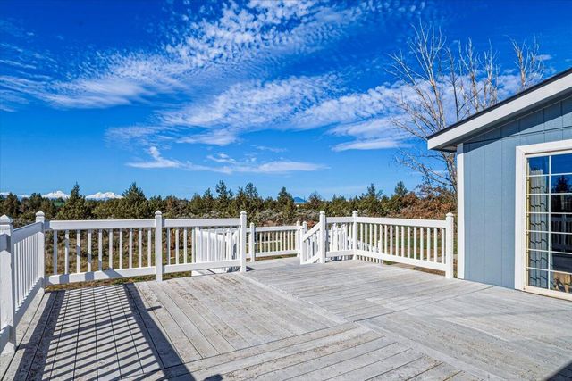 5200 NW Antelope Drive, Terrebonne, OR 97760