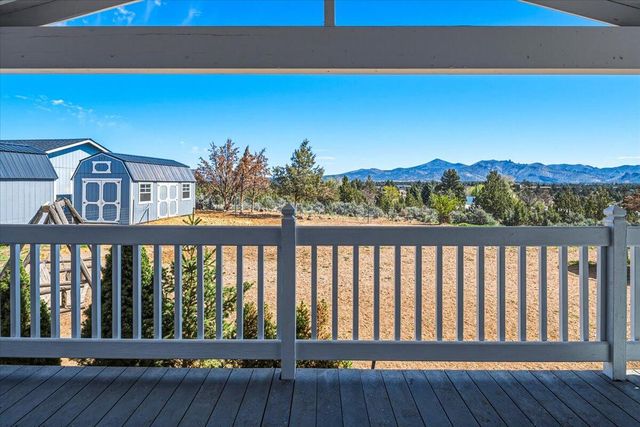 5200 NW Antelope Drive, Terrebonne, OR 97760