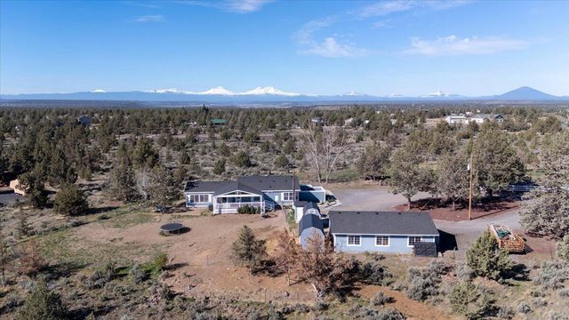 5200 NW Antelope Drive, Terrebonne, OR 97760