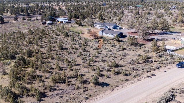 5200 NW Antelope Drive, Terrebonne, OR 97760