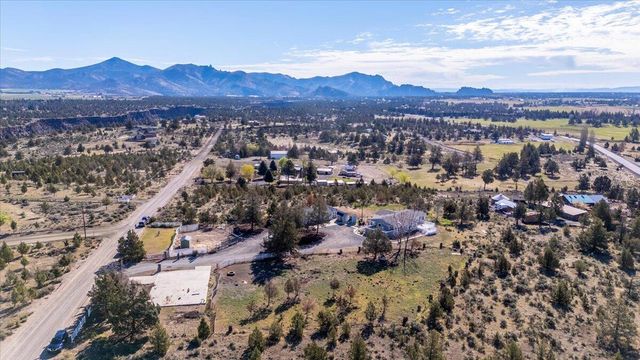 5200 NW Antelope Drive, Terrebonne, OR 97760