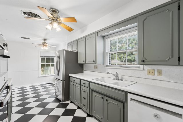 3616 Harwen Terrace, Fort Worth, TX 76109