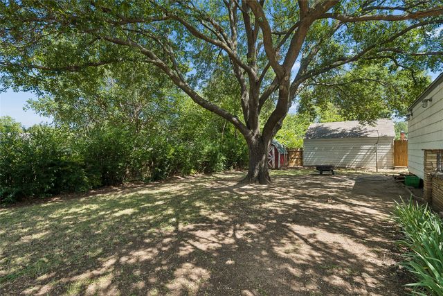 3616 Harwen Terrace, Fort Worth, TX 76109