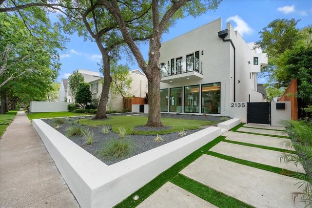 2135 Quenby Street, Houston, TX 77005