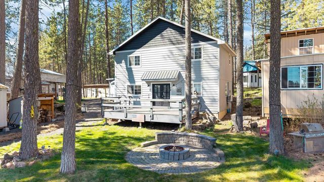 13901 S Clear Lake Way, Cheney, WA 99004