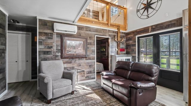 13901 S Clear Lake Way, Cheney, WA 99004