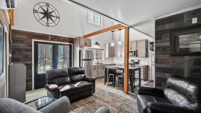 13901 S Clear Lake Way, Cheney, WA 99004