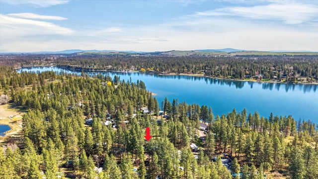 13901 S Clear Lake Way, Cheney, WA 99004