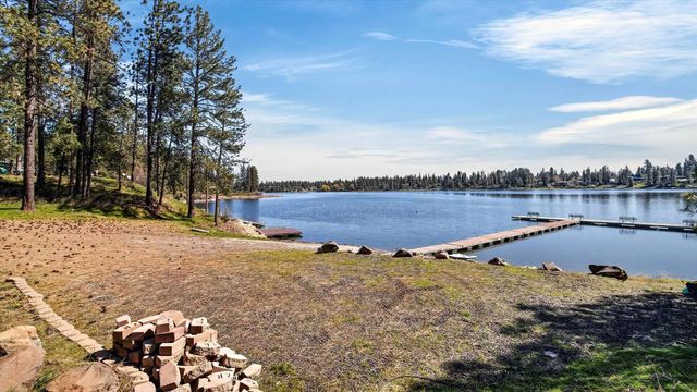 13901 S Clear Lake Way, Cheney, WA 99004