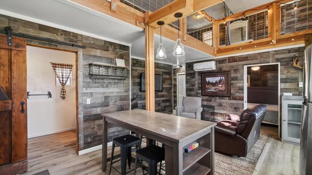 13901 S Clear Lake Way, Cheney, WA 99004