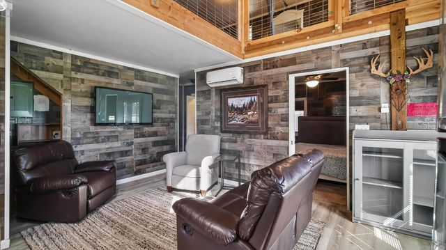 13901 S Clear Lake Way, Cheney, WA 99004