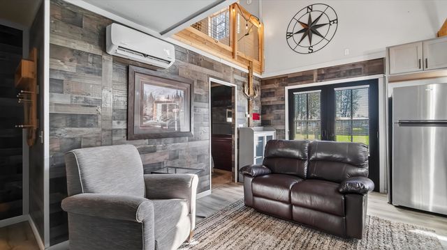 13901 S Clear Lake Way, Cheney, WA 99004