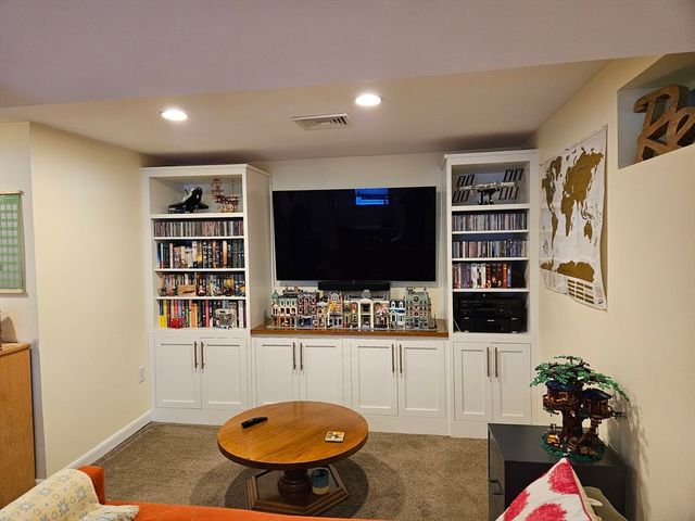 4 Mount Vernon, Boston, MA 02135