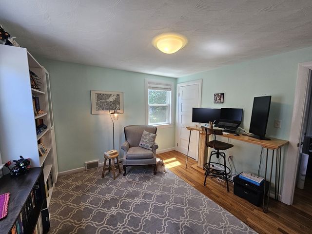 4 Mount Vernon, Boston, MA 02135