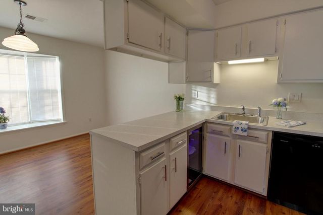 128 FAIRFIELD ST B, Warrenton, VA 20186