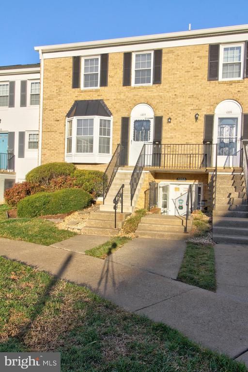 128 FAIRFIELD ST B, Warrenton, VA 20186