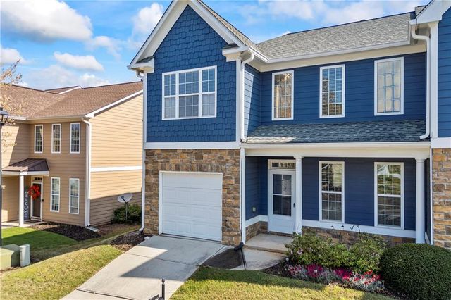 6616 Splashwater Drive, Flowery Branch, GA 30542