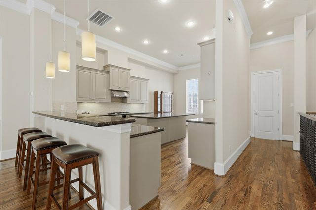 2707 Cohn Trail, Houston, TX 77007