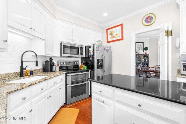 109 Cobblestone Court, Rocky Mount, NC 27804