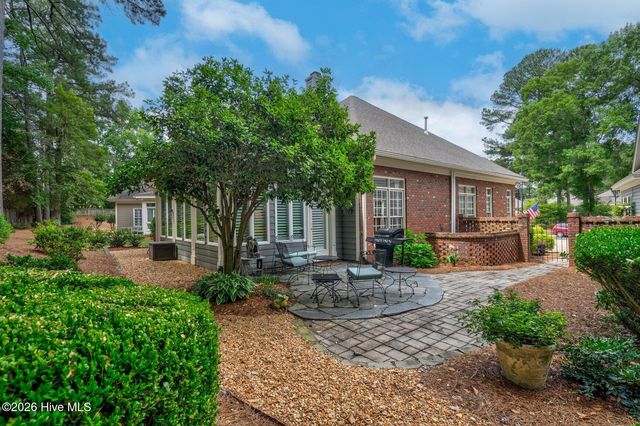 109 Cobblestone Court, Rocky Mount, NC 27804