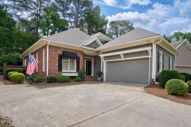 109 Cobblestone Court, Rocky Mount, NC 27804