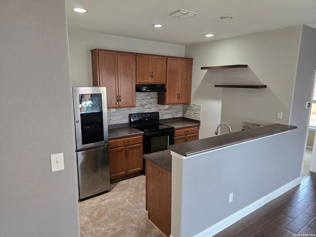 10131 Maple Rnch, San Antonio, TX 78245