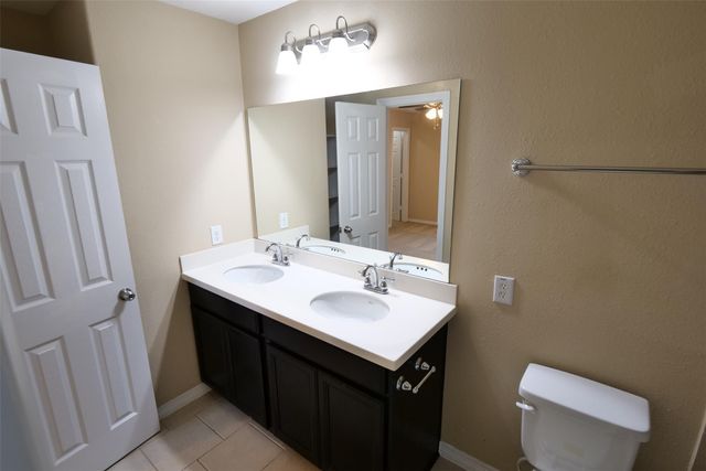 27131 Danbridge Gulch Lane, Katy, TX 77494