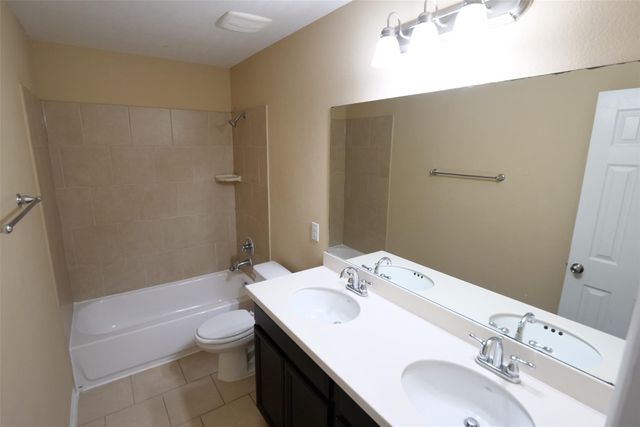 27131 Danbridge Gulch Lane, Katy, TX 77494