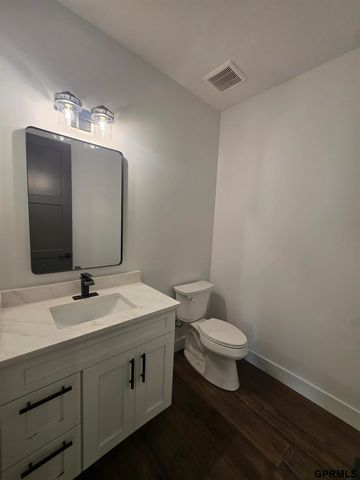16701 Sheffield Street, Bennington, NE 68007