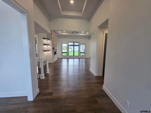 16701 Sheffield Street, Bennington, NE 68007