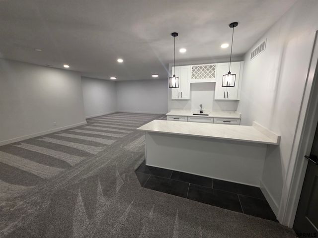 16701 Sheffield Street, Bennington, NE 68007