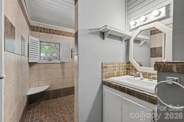 21021 Entrada Drive, Cornelius, NC 28031