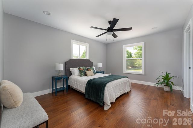 21 Justice Ridge Terrace, Candler, NC 28715